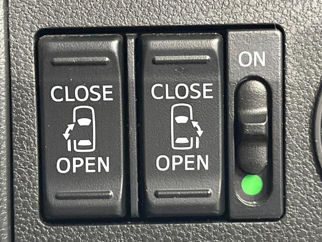 タント カスタムＲＳ　トップエディションＳＡＩＩＩ　４ＷＤ　両側パワースライドドア　スマートアシスト　純正ディスプレイオーディオ　Ｂｌｕｅｔｏｏｔｈ再生　ＥＴＣ　ＬＥＤヘッドライト　フロントフォグ　禁煙車　クリアランスソナー　サイドエアバッグ（4枚目）