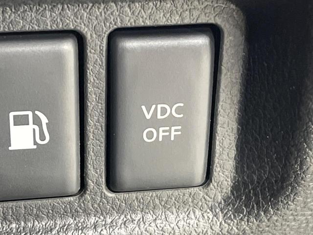 ムラーノ 250XL FOUR 4WD 純正ナビ Bluetooth ETC 禁煙車 ドアバイザー プライバシーガラス スマートキー 禁煙車 HIDヘッドライト オートライト 電動格納ミラー 純正18インチアルミホイール(32枚目)