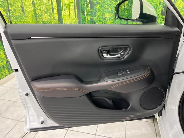 ＺＲ－Ｖ ｅ：ＨＥＶ　Ｚ　全周囲カメラ　衝突被害軽減システム　レーダークルーズ　禁煙車　電動リアゲート　レザーシート　コーナーセンサー　スマートキー　ＬＥＤヘッド　ＥＴＣ２．０　車線逸脱警報　オートライト　デュアルエアコン（23枚目）