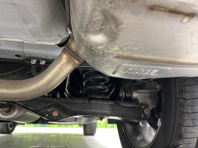 ＺＲ－Ｖ ｅ：ＨＥＶ　Ｚ　全周囲カメラ　衝突被害軽減システム　レーダークルーズ　禁煙車　電動リアゲート　レザーシート　コーナーセンサー　スマートキー　ＬＥＤヘッド　ＥＴＣ２．０　車線逸脱警報　オートライト　デュアルエアコン（27枚目）