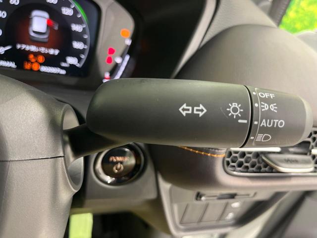 ＺＲ－Ｖ ｅ：ＨＥＶ　Ｚ　全周囲カメラ　衝突被害軽減システム　レーダークルーズ　禁煙車　電動リアゲート　レザーシート　コーナーセンサー　スマートキー　ＬＥＤヘッド　ＥＴＣ２．０　車線逸脱警報　オートライト　デュアルエアコン（38枚目）