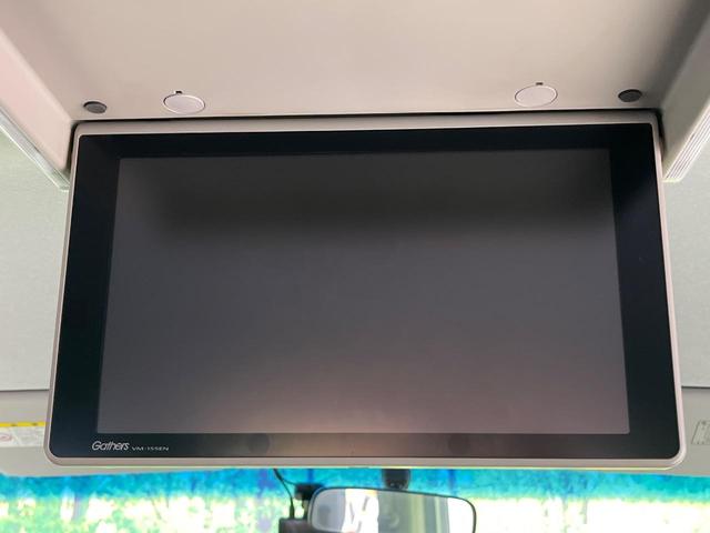 ステップワゴンスパーダ Ｚ　クールスピリット　４ＷＤ　両側パワースライドドア　純正１１インチフリップダウンモニター　純正９インチナビ　Ｂｌｕｅｔｏｏｔｈ再生　前後ドライブレコーダー　バックカメラ　フルセグＴＶ　８人乗り　禁煙車　クルコン（3枚目）