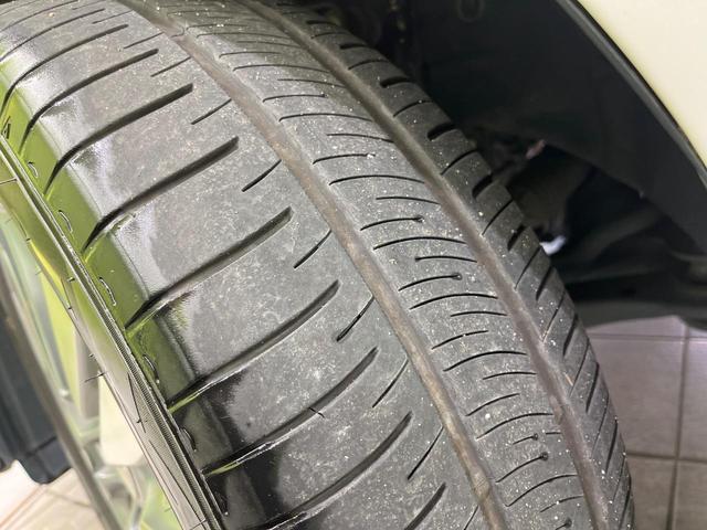 ステップワゴンスパーダ Ｚ　クールスピリット　４ＷＤ　両側パワースライドドア　純正１１インチフリップダウンモニター　純正９インチナビ　Ｂｌｕｅｔｏｏｔｈ再生　前後ドライブレコーダー　バックカメラ　フルセグＴＶ　８人乗り　禁煙車　クルコン（52枚目）