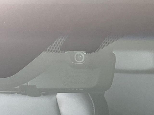 ハリアー Ｚ　１２．３インチナビ　全周囲カメラ　ＪＢＬサウンド　衝突被害軽減システム　レーダークルーズ　禁煙車　レザーシート　ドラレコ　コーナーセンサー　スマートキー　ＬＥＤヘッド　ＥＴＣ２．０　オートハイビーム（56枚目）