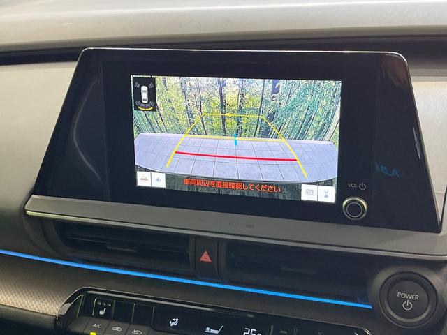 プリウス Ｇ　４ＷＤ　バックカメラ　衝突被害軽減システム　レーダークルーズ　禁煙車　ドラレコ　コーナーセンサー　スマートキー　ＬＥＤヘッド　ＥＴＣ２．０　オートハイビーム　車線逸脱警報　オートライト（4枚目）