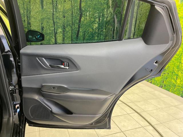 プリウス Ｇ　４ＷＤ　バックカメラ　衝突被害軽減システム　レーダークルーズ　禁煙車　ドラレコ　コーナーセンサー　スマートキー　ＬＥＤヘッド　ＥＴＣ２．０　オートハイビーム　車線逸脱警報　オートライト（29枚目）