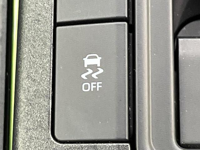 プリウス Ｇ　４ＷＤ　バックカメラ　衝突被害軽減システム　レーダークルーズ　禁煙車　ドラレコ　コーナーセンサー　スマートキー　ＬＥＤヘッド　ＥＴＣ２．０　オートハイビーム　車線逸脱警報　オートライト（52枚目）