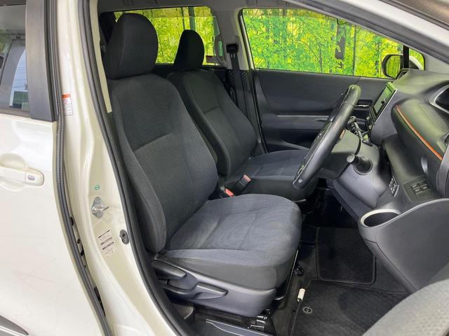 シエンタ ハイブリッドG 純正SDナビ 両側電動ドア バックカメラ 衝突被害軽減システム 禁煙車 ドラレコ スマートキー LEDヘッド ETC2.0 オートハイビーム 車線逸脱警報 オートライト オートエアコン(8枚目)