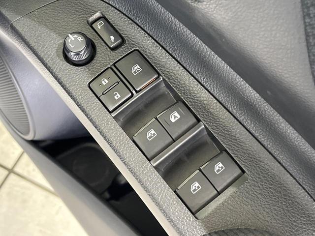 シエンタ ハイブリッドG 純正SDナビ 両側電動ドア バックカメラ 衝突被害軽減システム 禁煙車 ドラレコ スマートキー LEDヘッド ETC2.0 オートハイビーム 車線逸脱警報 オートライト オートエアコン(33枚目)