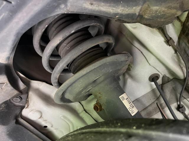 シエンタ ハイブリッドG 純正SDナビ 両側電動ドア バックカメラ 衝突被害軽減システム 禁煙車 ドラレコ スマートキー LEDヘッド ETC2.0 オートハイビーム 車線逸脱警報 オートライト オートエアコン(54枚目)