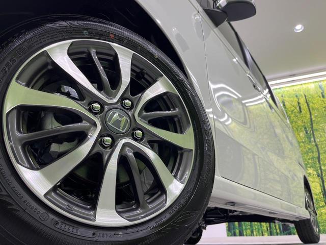 【純正１４インチアルミホイール】外観にマッチした純正アルミホイールを装着しております。各種社外アルミホイールや、スタッドレスタイヤも取扱いしております。是非ご相談ください♪