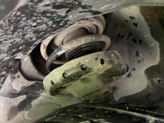 インプレッサスポーツ 2.0iアイサイト 4WD 純正SDナビ バックカメラ 衝突被害軽減システム レーダークルーズ 禁煙車 スマートキー HIDヘッド ビルトインETC オートライト デュアルエアコン 純正16インチアルミ(20枚目)