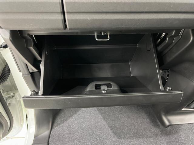 スペーシアカスタム ハイブリッドＸＳ　４ＷＤ　両側電動ドア　全周囲カメラ　衝突被害軽減システム　レーダークルーズ　禁煙車　純正ナビ　コーナーセンサー　ＬＥＤヘッド　車線逸脱警報　オートライト　オートエアコン　純正１５インチＡＷ（21枚目）