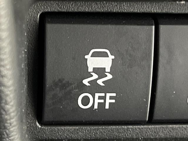 スペーシアカスタム ハイブリッドＸＳ　４ＷＤ　両側電動ドア　全周囲カメラ　衝突被害軽減システム　レーダークルーズ　禁煙車　純正ナビ　コーナーセンサー　ＬＥＤヘッド　車線逸脱警報　オートライト　オートエアコン　純正１５インチＡＷ（39枚目）