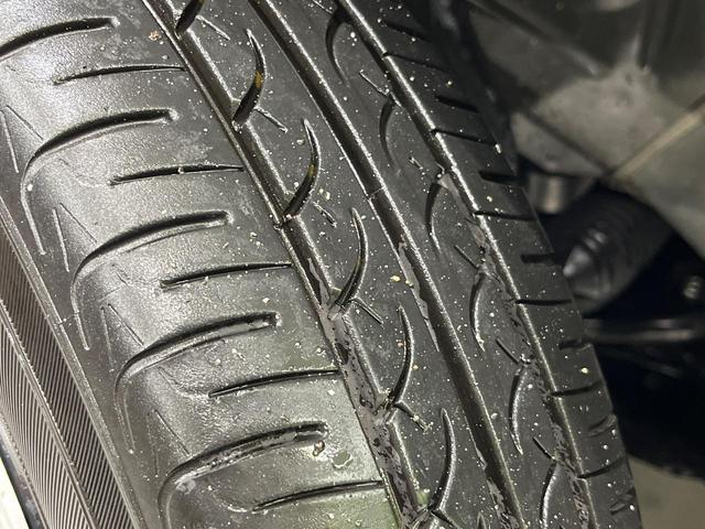 N-BOX ベースグレード 電動スライドドア 衝突被害軽減システム レーダークルーズ 禁煙車 コーナーセンサー スマートキー LEDヘッド 車線逸脱警報 オートライト オートエアコン CD再生 ステアリングスイッチ(23枚目)