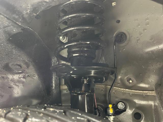 N-BOX ベースグレード 電動スライドドア 衝突被害軽減システム レーダークルーズ 禁煙車 コーナーセンサー スマートキー LEDヘッド 車線逸脱警報 オートライト オートエアコン CD再生 ステアリングスイッチ(24枚目)