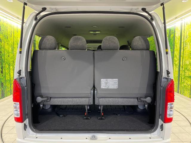 ハイエースワゴン GL 4WD 片側電動ドア 純正SDナビ バックカメラ 衝突被害軽減システム 禁煙車 ドラレコ コーナーセンサー スマートキー LEDヘッド ビルトインETC オートハイビーム 車線逸脱警報 オートライト(12枚目)