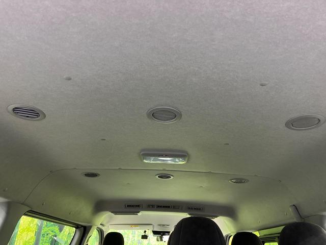 ハイエースワゴン GL 4WD 片側電動ドア 純正SDナビ バックカメラ 衝突被害軽減システム 禁煙車 ドラレコ コーナーセンサー スマートキー LEDヘッド ビルトインETC オートハイビーム 車線逸脱警報 オートライト(31枚目)