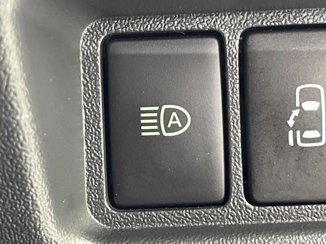 ハイエースワゴン GL 4WD 片側電動ドア 純正SDナビ バックカメラ 衝突被害軽減システム 禁煙車 ドラレコ コーナーセンサー スマートキー LEDヘッド ビルトインETC オートハイビーム 車線逸脱警報 オートライト(37枚目)