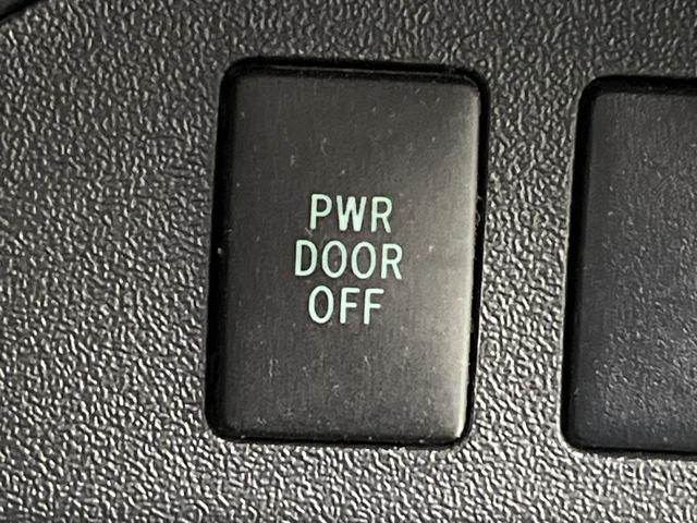 ハイエースワゴン GL 4WD 片側電動ドア 純正SDナビ バックカメラ 衝突被害軽減システム 禁煙車 ドラレコ コーナーセンサー スマートキー LEDヘッド ビルトインETC オートハイビーム 車線逸脱警報 オートライト(38枚目)