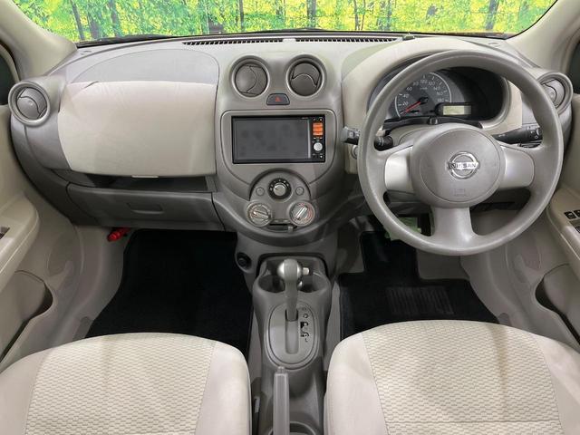 マーチ １２Ｘ　純正ナビ　禁煙車　スマートキー　アイドリングストップ　電動格納ミラー　ドアバイザー　ベージュインテリア　パワーウィンドウ　パワーステアリング　盗難防止装置　運転席エアバッグ（2枚目）