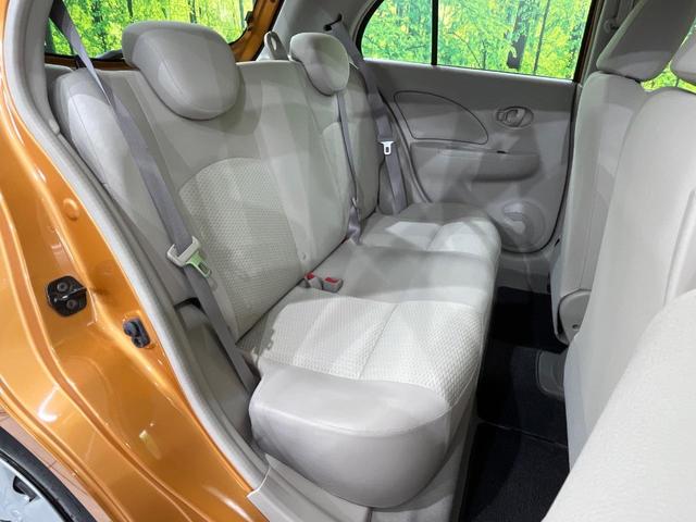 マーチ １２Ｘ　純正ナビ　禁煙車　スマートキー　アイドリングストップ　電動格納ミラー　ドアバイザー　ベージュインテリア　パワーウィンドウ　パワーステアリング　盗難防止装置　運転席エアバッグ（9枚目）