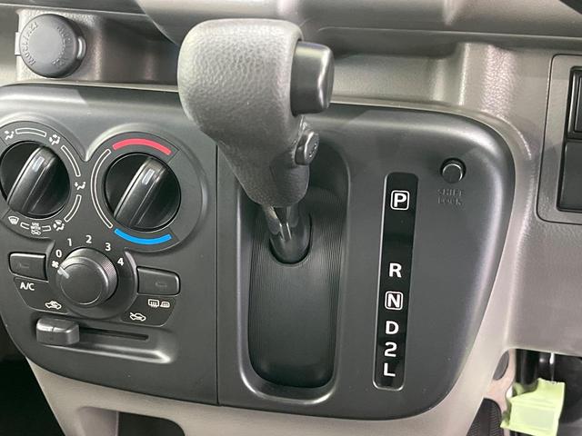 エブリイ ジョインターボ 4WD ターボ 衝突被害軽減システム 禁煙車 ドラレコ 車線逸脱警報 オートライト Bluetooth CD キーレス 電動格納ミラー ドアバイザー プライバシーガラス 横滑防止装置(40枚目)