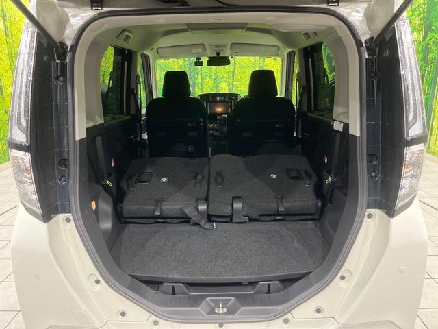 ルーミー カスタムＧ－Ｔ　スマートアシスト　両側パワースライドドア　全周囲カメラ　純正９インチナビ　Ｂｌｕｅｔｏｏｔｈ再生　ドライブレコーダー　ＥＴＣ　フルセグＴＶ　禁煙車　スマートキー　レーダークルーズ　ＬＥＤヘッドライト（12枚目）