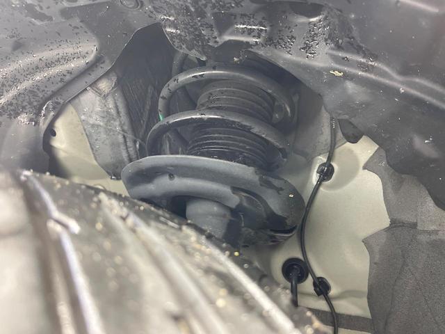 アクア Ｘ　４ＷＤ　トヨタセーフティセンス　純正ナビ機能付きディスプレイオーディオ　Ｂｌｕｅｔｏｏｔｈ再生　バックカメラ　ＥＴＣ　レーダークルーズ　禁煙車　スマートキー　ＬＥＤヘッドライト　オートエアコン（23枚目）