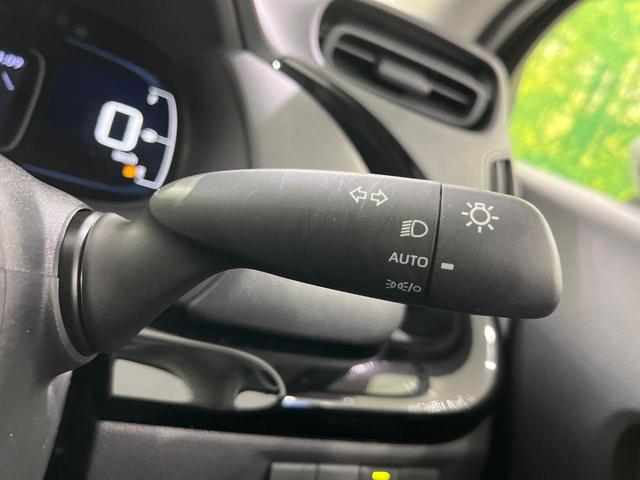 アクア Ｘ　４ＷＤ　トヨタセーフティセンス　純正ナビ機能付きディスプレイオーディオ　Ｂｌｕｅｔｏｏｔｈ再生　バックカメラ　ＥＴＣ　レーダークルーズ　禁煙車　スマートキー　ＬＥＤヘッドライト　オートエアコン（52枚目）