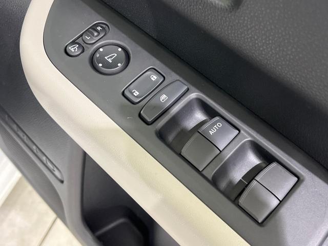 フリード エアー　両側電動ドア　純正ディスプレイオーディオ　バックカメラ　衝突被害軽減システム　レーダークルーズ　禁煙車　コーナーセンサー　スマートキー　ＬＥＤヘッド　オートハイビーム　車線逸脱警報　オートライト（32枚目）