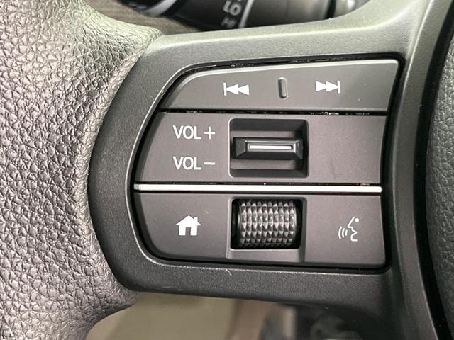 フリード エアー　両側電動ドア　純正ディスプレイオーディオ　バックカメラ　衝突被害軽減システム　レーダークルーズ　禁煙車　コーナーセンサー　スマートキー　ＬＥＤヘッド　オートハイビーム　車線逸脱警報　オートライト（35枚目）