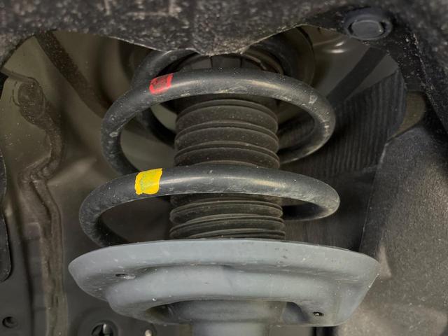 ハリアー Ｚ　トヨタセーフティセンス　純正１２．３インチナビ　全周囲カメラ　ＪＢＬプレミアムサウンド　Ｂｌｕｅｔｏｏｔｈ再生　ドライブレコーダー　フルセグＴＶ　ＥＴＣ　レーダークルーズ　ＬＥＤヘッドライト　禁煙車（56枚目）