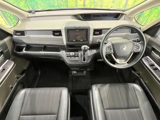 フリード Ｇ・ホンダセンシング　衝突軽減ブレーキ　両側パワースライドドア　Ｂｌｕｅｔｏｏｔｈ再生　バックカメラ　フルセグＴＶ　ＥＴＣ　ＬＥＤヘッドライト　禁煙車　純正１５インチアルミホイール　６人乗り　レーンアシスト　スマートキー（2枚目）