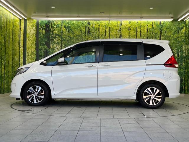 フリード Ｇ・ホンダセンシング　衝突軽減ブレーキ　両側パワースライドドア　Ｂｌｕｅｔｏｏｔｈ再生　バックカメラ　フルセグＴＶ　ＥＴＣ　ＬＥＤヘッドライト　禁煙車　純正１５インチアルミホイール　６人乗り　レーンアシスト　スマートキー（24枚目）
