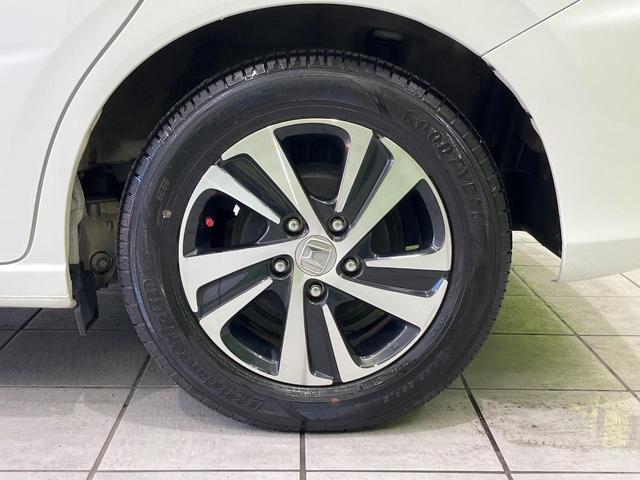 フリード Ｇ・ホンダセンシング　衝突軽減ブレーキ　両側パワースライドドア　Ｂｌｕｅｔｏｏｔｈ再生　バックカメラ　フルセグＴＶ　ＥＴＣ　ＬＥＤヘッドライト　禁煙車　純正１５インチアルミホイール　６人乗り　レーンアシスト　スマートキー（30枚目）