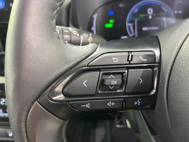 ヤリスクロス ハイブリッドＺ　トヨタセーフティセンス　純正８インチナビ　アラウンドビューモニター　Ｂｌｕｅｔｏｏｔｈ再生　フルセグＴＶ　ＥＴＣ　禁煙車　ＬＥＤヘッドライト　ブラインドスポットモニター　クリアランスソナー（43枚目）
