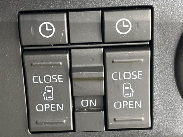 ルーミー カスタムＧ　４ＷＤ　両側電動ドア　全周囲カメラ　衝突被害軽減システム　レーダークルーズ　禁煙車　ドラレコ　コーナーセンサー　スマートキー　ＬＥＤヘッド　ＥＴＣ２．０　純正１４インチアルミ　オートライト（3枚目）