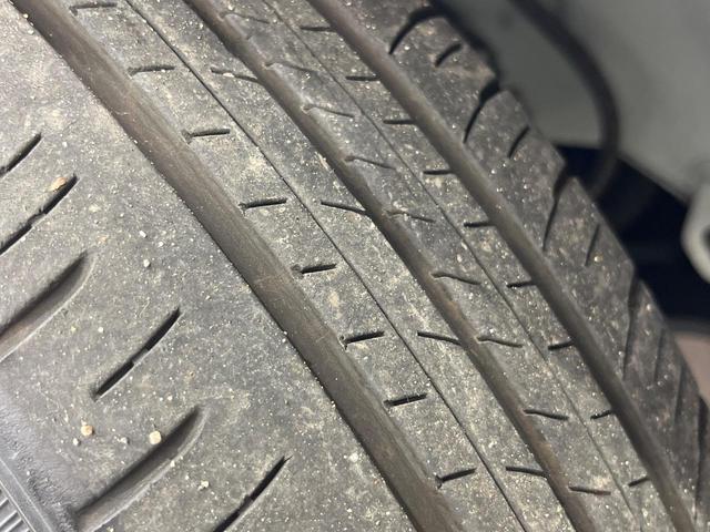 ルーミー カスタムＧ　４ＷＤ　両側電動ドア　全周囲カメラ　衝突被害軽減システム　レーダークルーズ　禁煙車　ドラレコ　コーナーセンサー　スマートキー　ＬＥＤヘッド　ＥＴＣ２．０　純正１４インチアルミ　オートライト（30枚目）