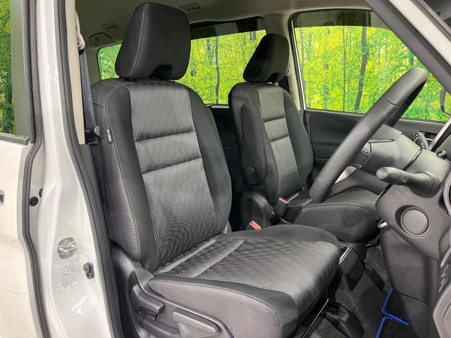 セレナ ｅ－パワー　ハイウェイスターＶ　インテリジェントエマージェンシーブレーキ　両側パワースライドドア　純正９インチナビ　禁煙車　アラウンドビューモニター　Ｂｌｕｅｔｏｏｔｈ再生　ドライブレコーダー　フルセグＴＶ　デジタルインナーミラー（8枚目）