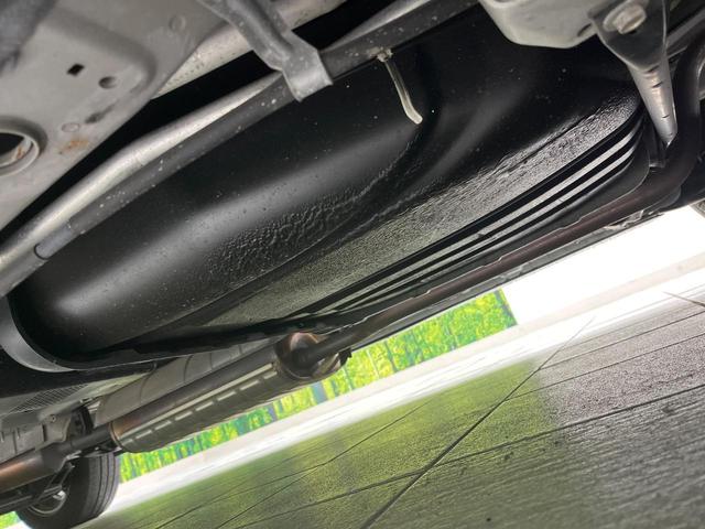 セレナ ｅ－パワー　ハイウェイスターＶ　インテリジェントエマージェンシーブレーキ　両側パワースライドドア　純正９インチナビ　禁煙車　アラウンドビューモニター　Ｂｌｕｅｔｏｏｔｈ再生　ドライブレコーダー　フルセグＴＶ　デジタルインナーミラー（27枚目）