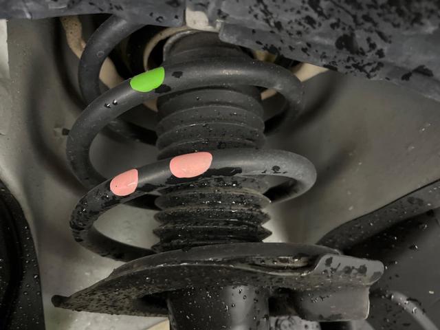 セレナ ｅ－パワー　ハイウェイスターＶ　インテリジェントエマージェンシーブレーキ　両側パワースライドドア　純正９インチナビ　禁煙車　アラウンドビューモニター　Ｂｌｕｅｔｏｏｔｈ再生　ドライブレコーダー　フルセグＴＶ　デジタルインナーミラー（54枚目）