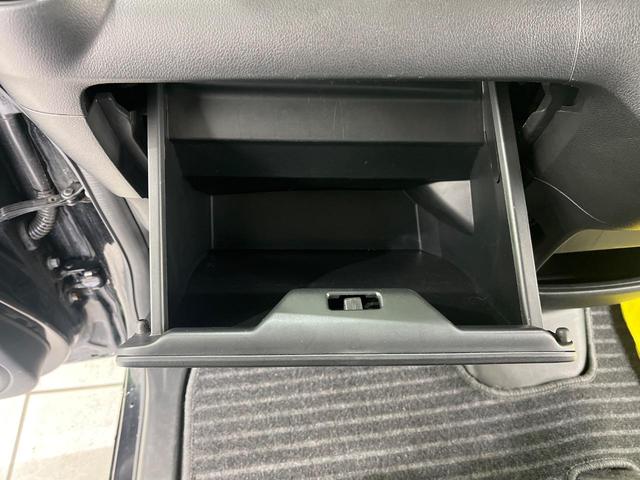 N-BOX G 両側スライドドア スマートキー オートエアコン CDプレーヤー 衝突安全ボディ ドアバイザー プライバシーガラス 盗難防止装置 横滑り防止 パワーウィンドウ パワーステアリング 電動格納ミラー(24枚目)