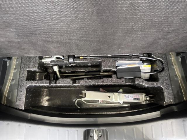 N-BOX G 両側スライドドア スマートキー オートエアコン CDプレーヤー 衝突安全ボディ ドアバイザー プライバシーガラス 盗難防止装置 横滑り防止 パワーウィンドウ パワーステアリング 電動格納ミラー(30枚目)