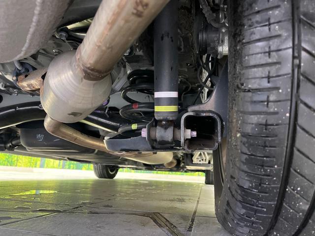 ヴォクシー ハイブリッドＳ－Ｚ　トヨタセーフティセンス　両側パワースライドドア　純正８インチディスプレイオーディオ　Ｂｌｕｅｔｏｏｔｈ再生　バックカメラ　フルセグＴＶ　レーダークルーズ　デュアルオートエアコン　禁煙車（21枚目）