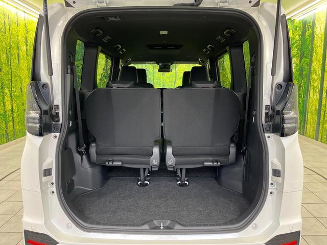 ヴォクシー ハイブリッドＳ－Ｚ　トヨタセーフティセンス　両側パワースライドドア　純正８インチディスプレイオーディオ　Ｂｌｕｅｔｏｏｔｈ再生　バックカメラ　フルセグＴＶ　レーダークルーズ　デュアルオートエアコン　禁煙車（31枚目）