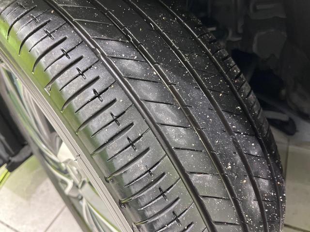 ヴォクシー ハイブリッドＳ－Ｚ　トヨタセーフティセンス　両側パワースライドドア　純正８インチディスプレイオーディオ　Ｂｌｕｅｔｏｏｔｈ再生　バックカメラ　フルセグＴＶ　レーダークルーズ　デュアルオートエアコン　禁煙車（61枚目）