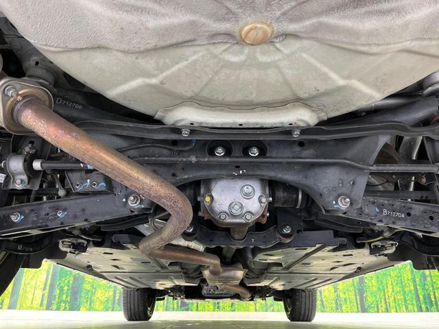 レガシィアウトバック リミテッド　４ＷＤ　純正ＳＤナビ　バックカメラ　後席モニター　衝突被害軽減システム　レーダークルーズ　禁煙車　電動リアゲート　レザーシート　スマートキー　ＬＥＤヘッド　ビルトインＥＴＣ　純正１８インチアルミ（19枚目）