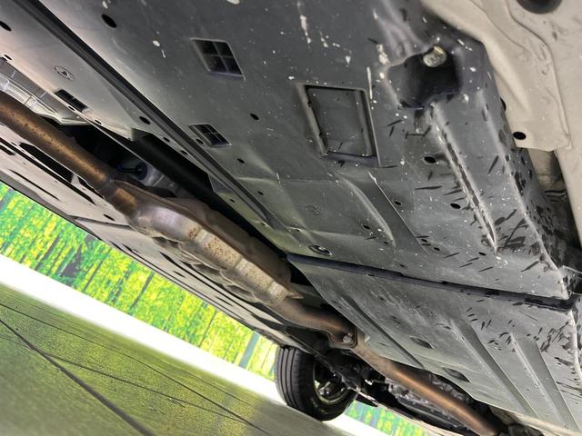 レガシィアウトバック リミテッド　４ＷＤ　純正ＳＤナビ　バックカメラ　後席モニター　衝突被害軽減システム　レーダークルーズ　禁煙車　電動リアゲート　レザーシート　スマートキー　ＬＥＤヘッド　ビルトインＥＴＣ　純正１８インチアルミ（23枚目）