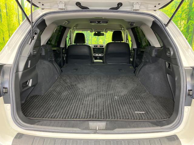 レガシィアウトバック リミテッド　４ＷＤ　純正ＳＤナビ　バックカメラ　後席モニター　衝突被害軽減システム　レーダークルーズ　禁煙車　電動リアゲート　レザーシート　スマートキー　ＬＥＤヘッド　ビルトインＥＴＣ　純正１８インチアルミ（27枚目）